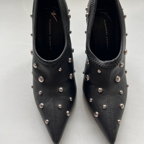 Giuseppe Zanotti studded leather ankle booties - Picture 1 of 8